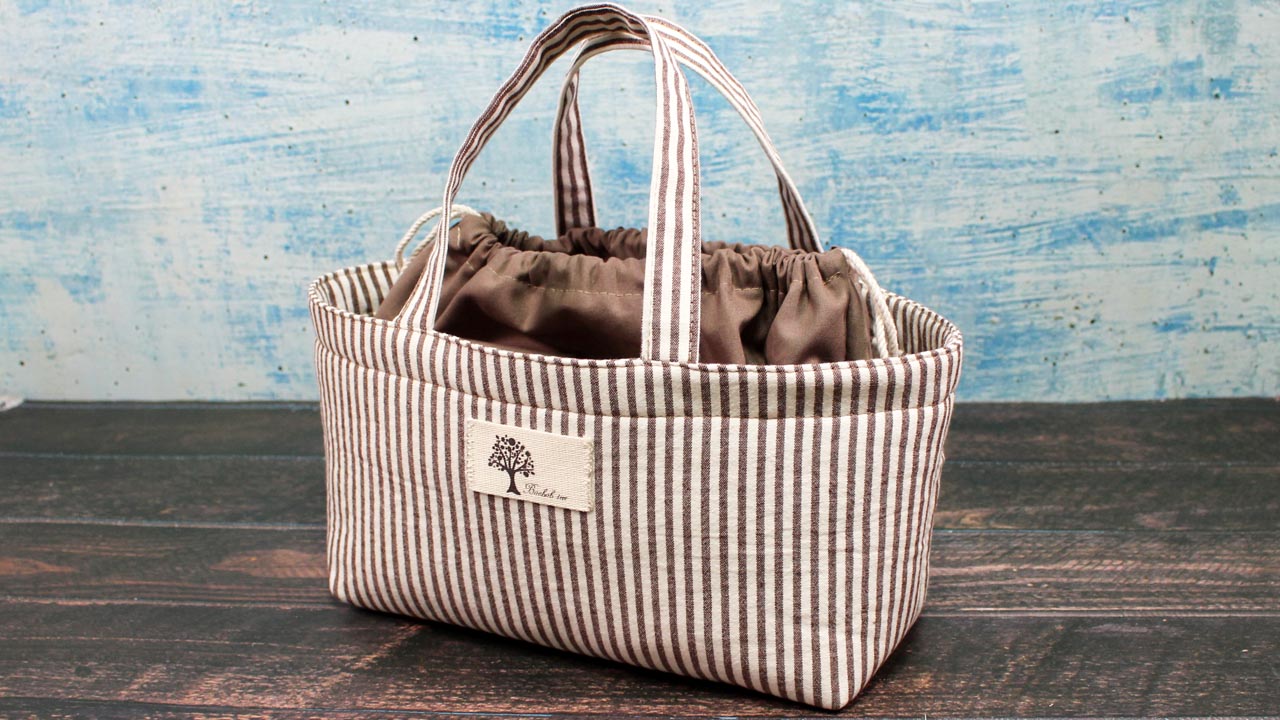 You are currently viewing DIY DRAWSTRING TOTE BAG