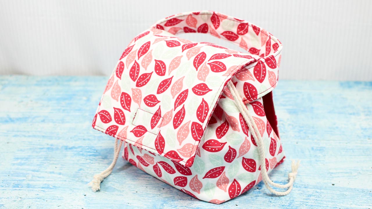 Read more about the article DIY TRAVEL POUCH BAG