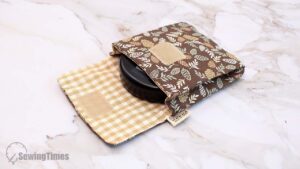 Read more about the article EASY DIY MINI POUCH