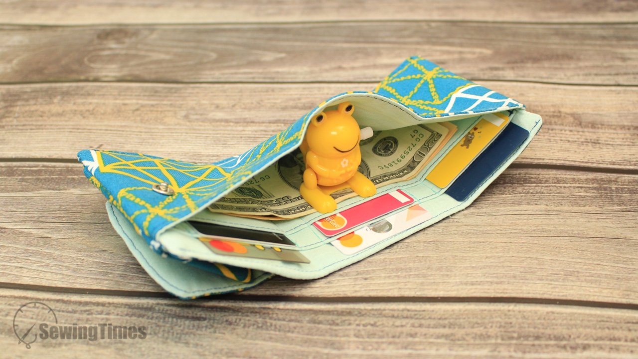 Read more about the article DIY Tri-Fold Wallet
