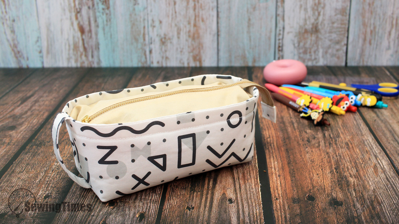 Read more about the article DIY Travel Pouch Bag