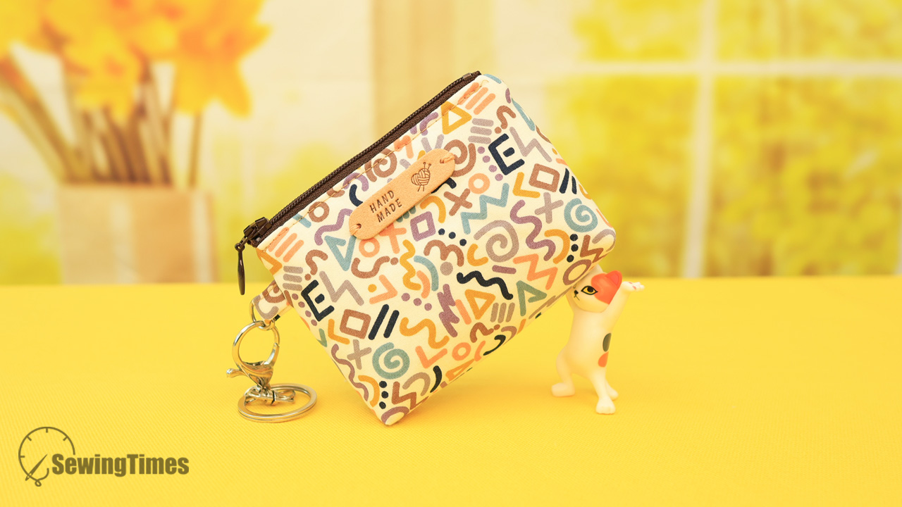 Read more about the article DIY Keyring Zipper Pouch