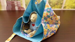 Read more about the article DIY 3 Compartment Tote