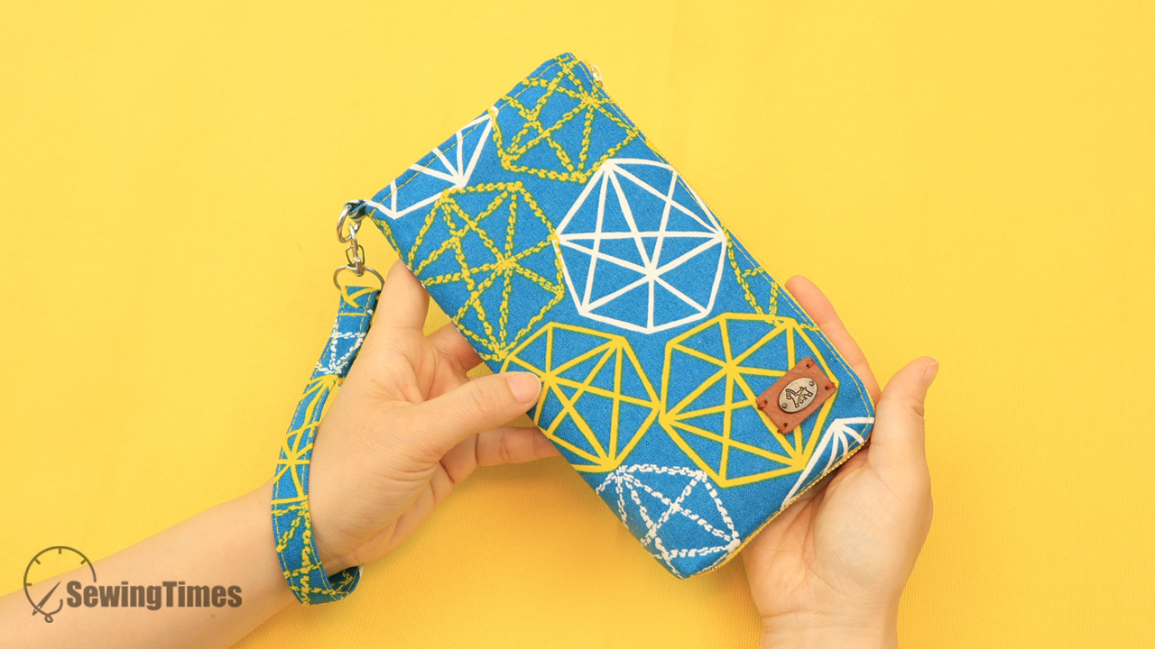 Read more about the article DIY Long Wallet with Zipper and Wrist Strap Tutorial