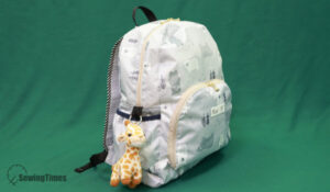 Read more about the article How to Sew a Lightweight Foldable Backpack for Travel