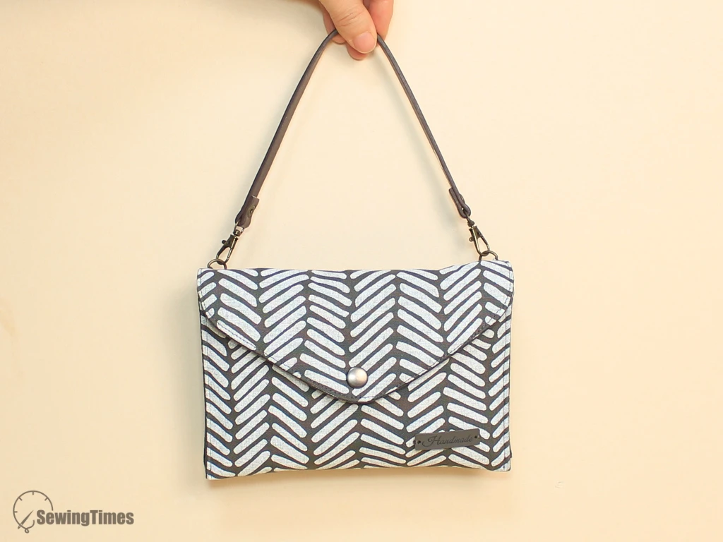 Read more about the article DIY Double-Pocket Cell Phone Bag: Perfect for Beginners