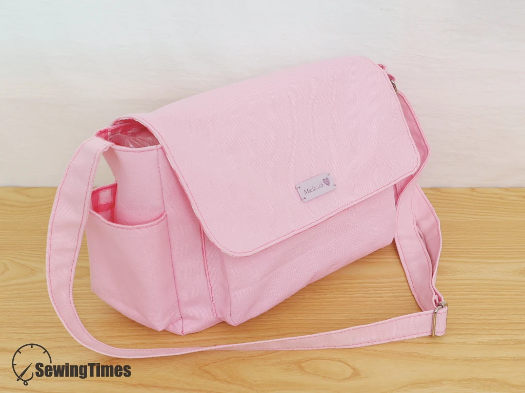 Read more about the article How to Make a DIY Canvas Messenger Bag with 3D Pockets