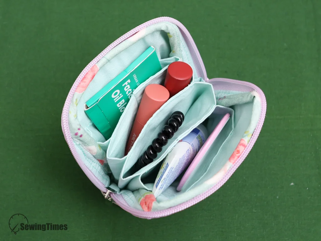 Read more about the article How to Sew a 4-Slot Mini Pouch (Compact Divided Pouch)