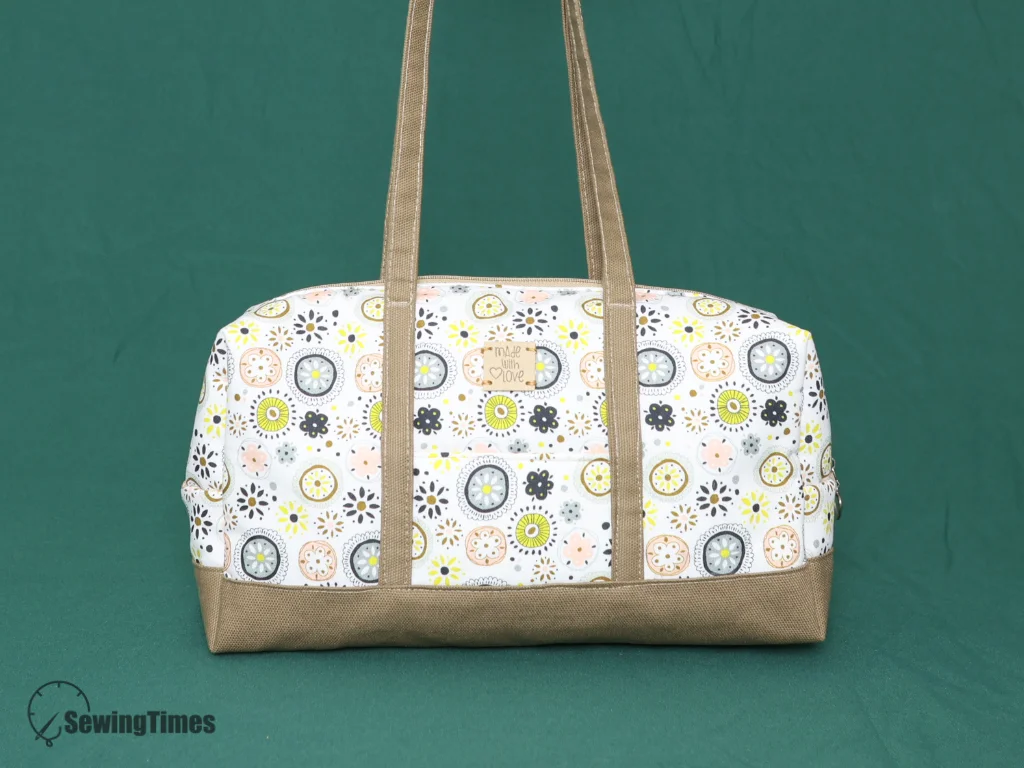 Read more about the article The Only Small Duffle Bag You’ll Ever Need: A Beginner-Friendly