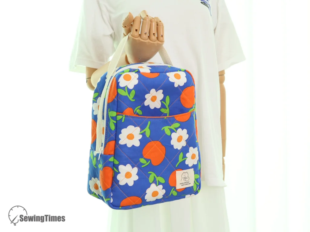 Read more about the article The Lunch Bag Everyone is Talking About! DIY Puffy Tote Tutorial
